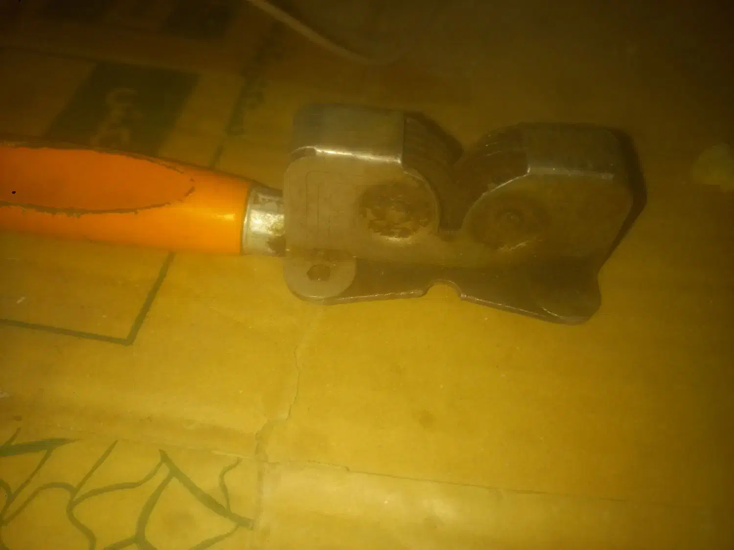 چاقو تیزکن قدیمی انگلیسی|کلکسیون اشیاء عتیقه|سبزوار, فرهنگیان|دیوار