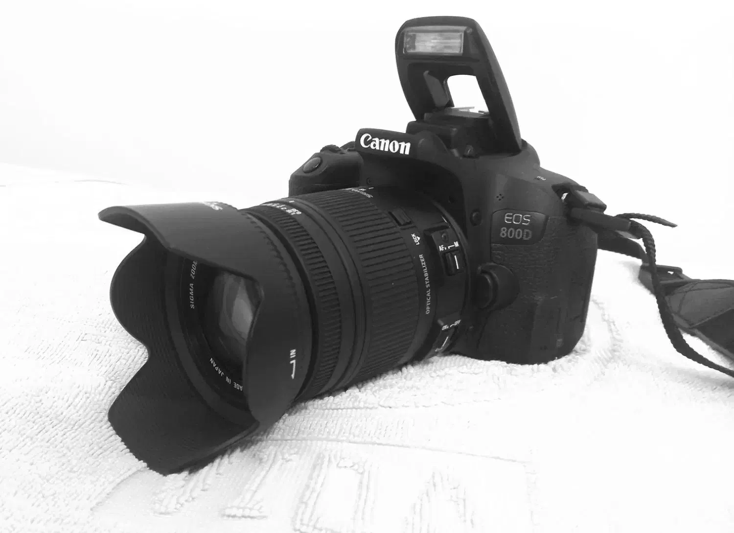 دوربین canon کیفیت بسیار بالا با پک کامل|دوربین عکاسی و فیلمبرداری|مشهد, یاس|دیوار