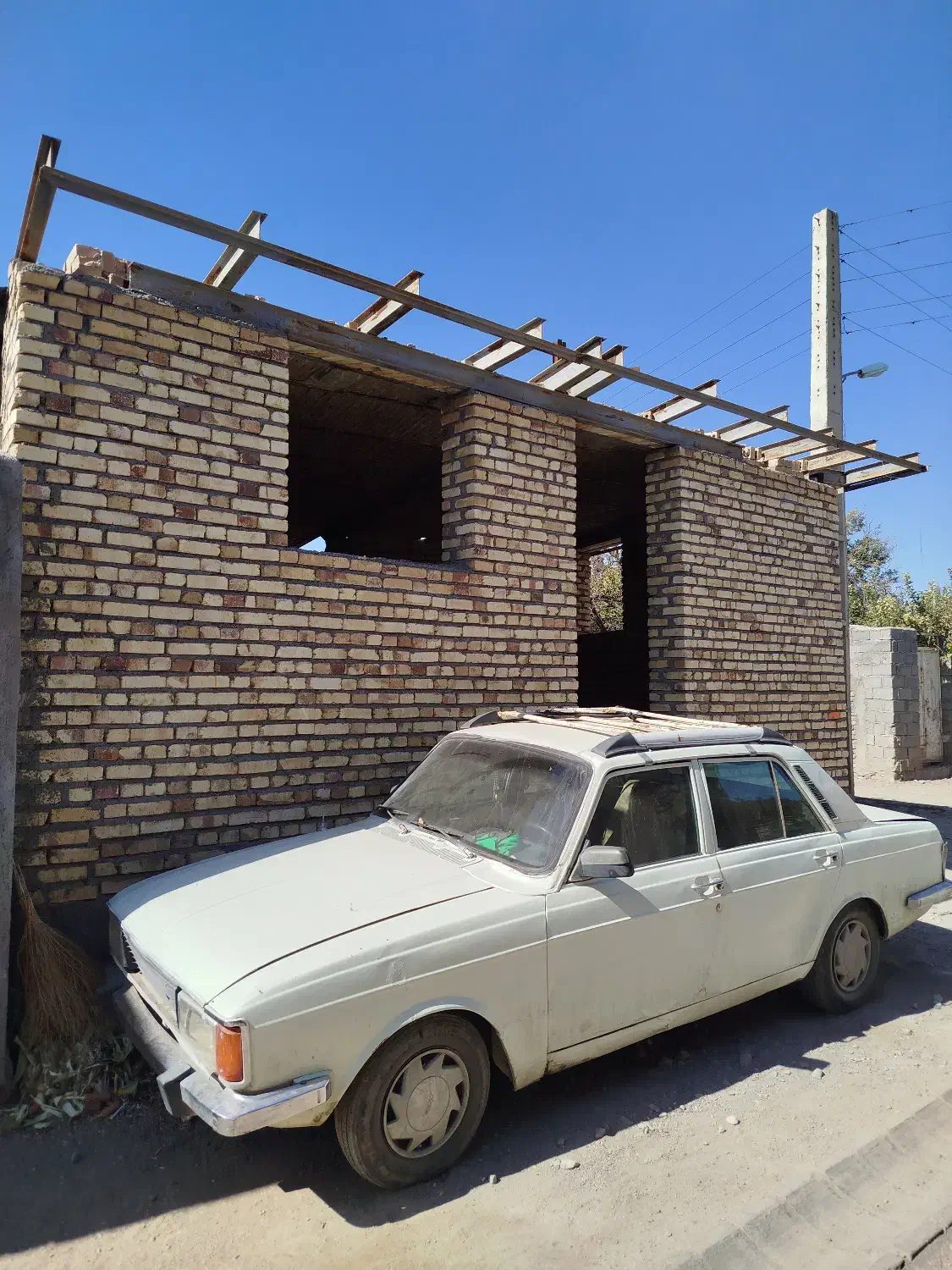 ساختمان نیمه ساخت|فروش آپارتمان|خوی, |دیوار