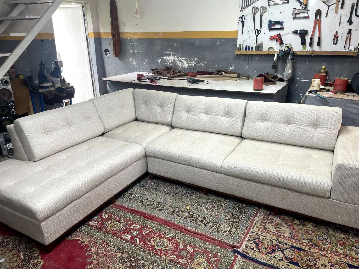 تولیدی مبلمان|مبلمان خانگی و میز عسلی|رشت, حومه رشت|دیوار