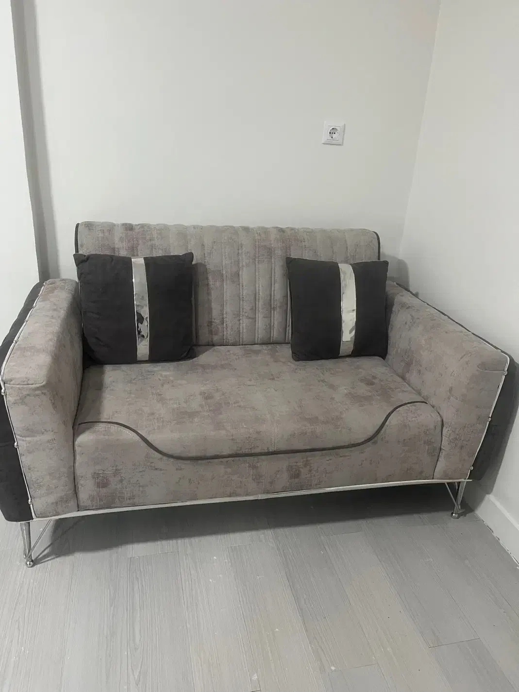 مبل مدل صدفی|مبلمان خانگی و میز عسلی|شهرکرد, |دیوار