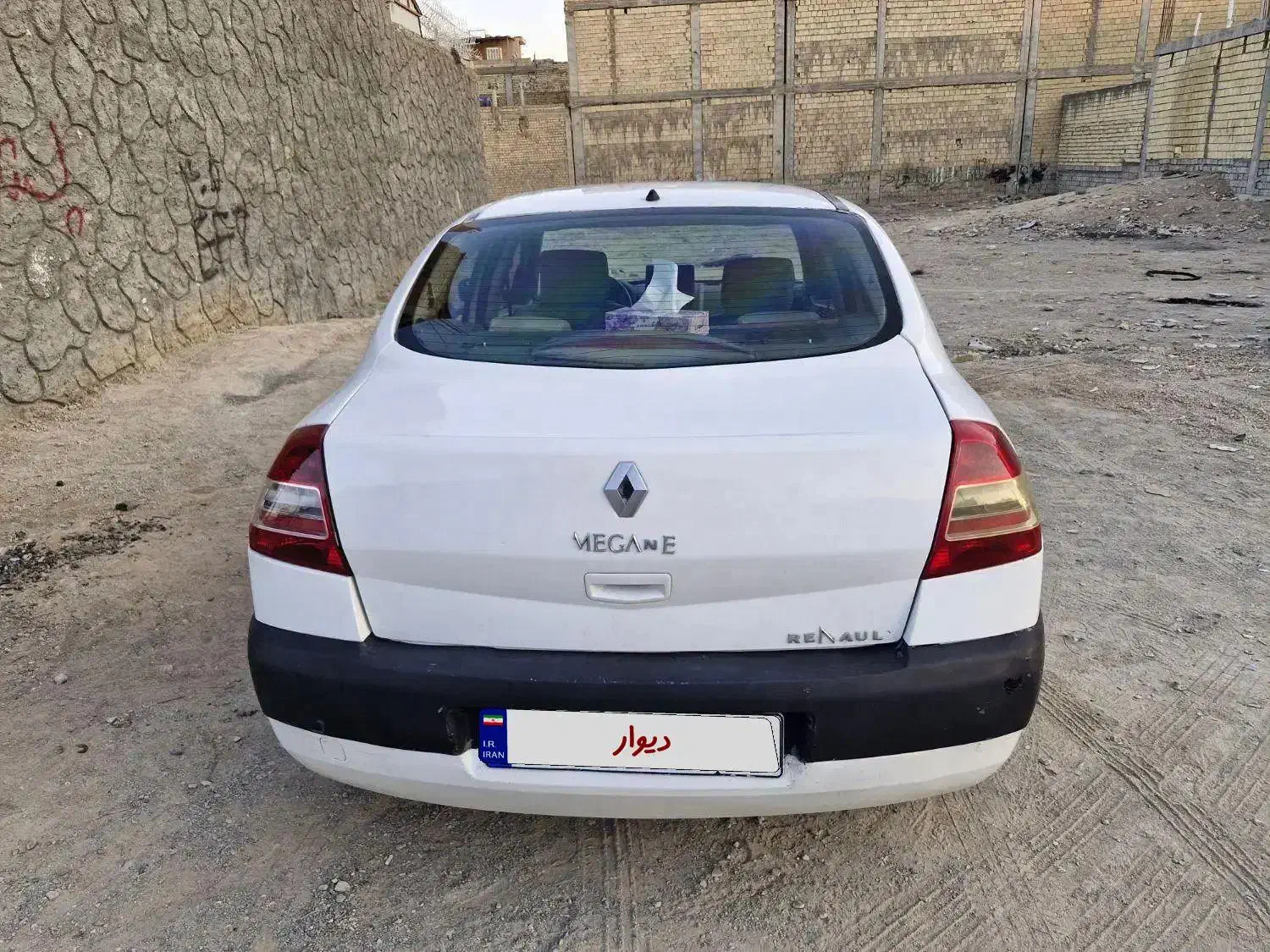 مگان ۱۶۰۰ دنده ای E2|خودرو سواری و وانت|نجف‌آباد, کهریزسنگ|دیوار