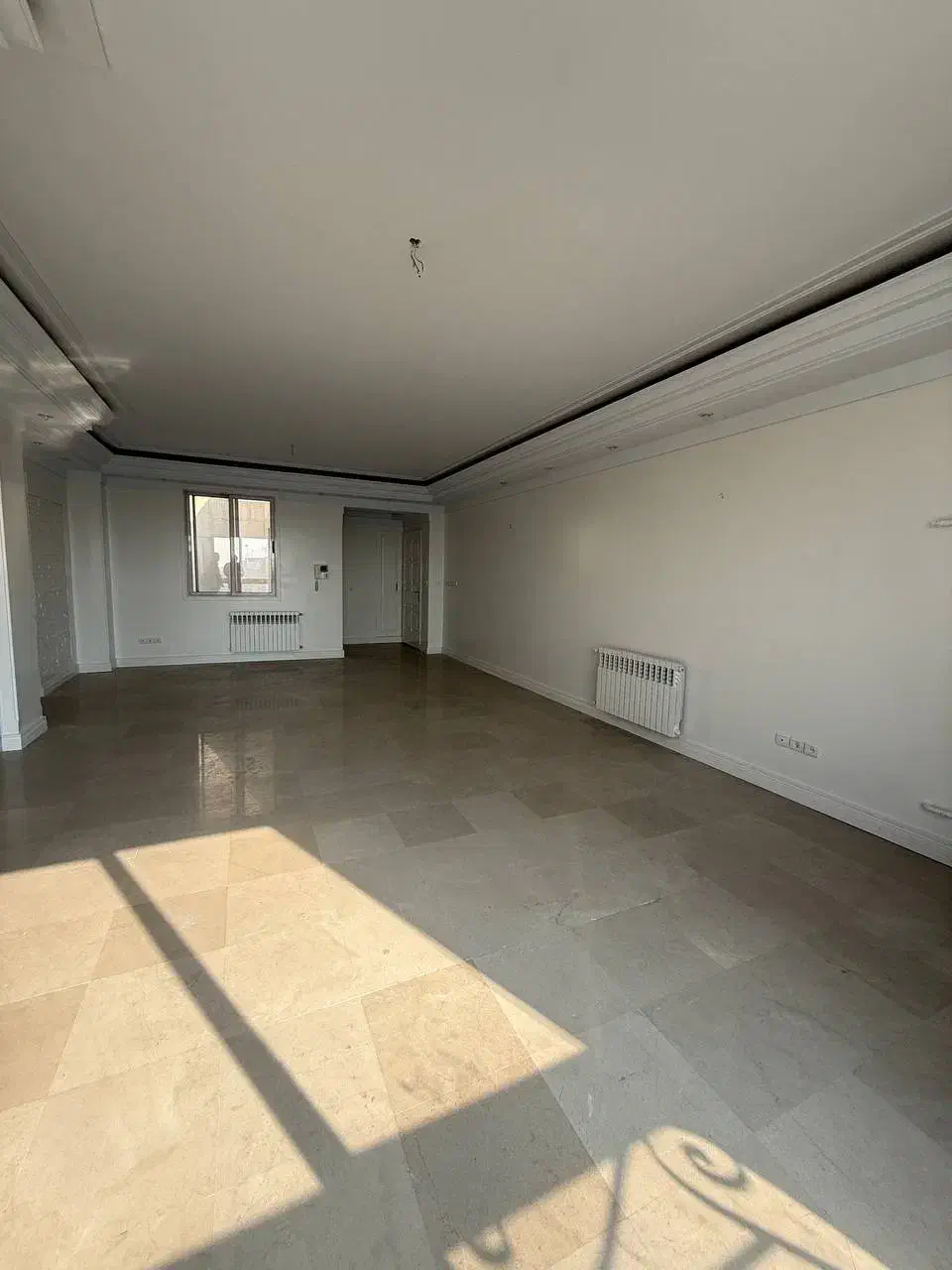 ۸۵ متر دو خواب فول امکانات ۱۵ واحدی