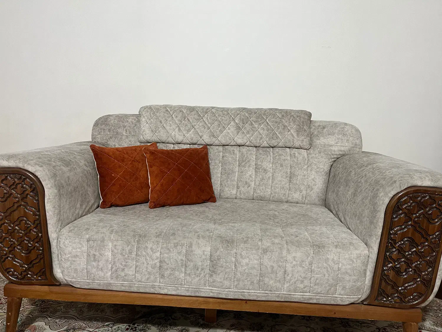 مبلمان هفت نفره|مبلمان خانگی و میز عسلی|شهریار, کهنز|دیوار