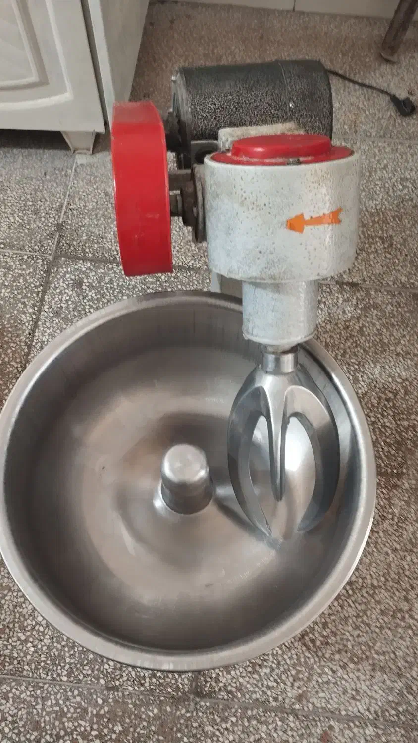 خمیر گیر 15کیلویی|کافی‌شاپ و رستوران|زرقان, |دیوار