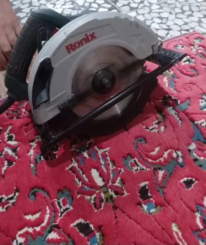 اره برقی رونیکس|ابزارآلات|صومعه‌سرا, |دیوار