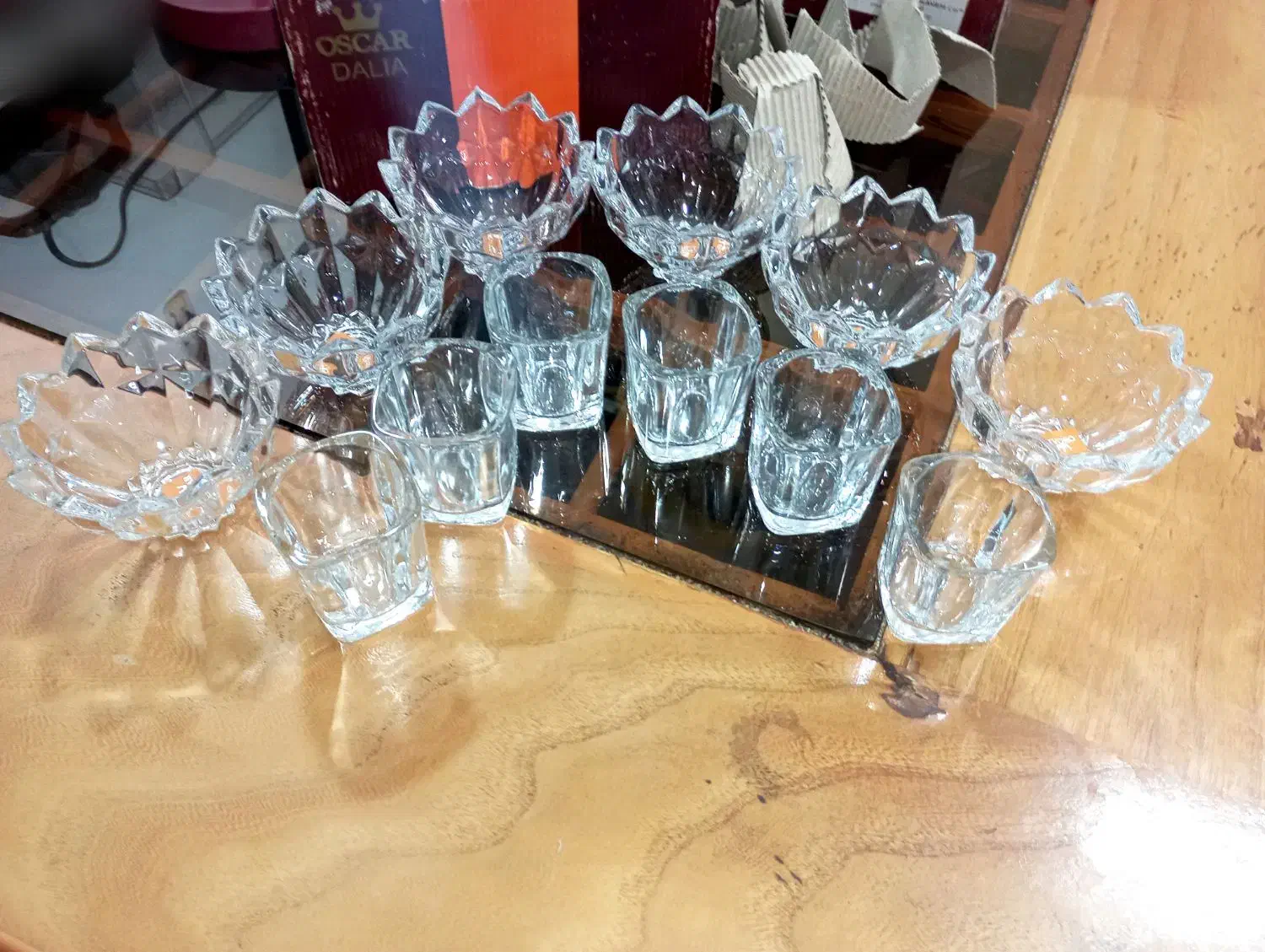 یکدست پیاله.قوری قدیمی زیبای شکیل|ظروف سرو و پذیرایی|مشهد, گلبرگ شمالی|دیوار