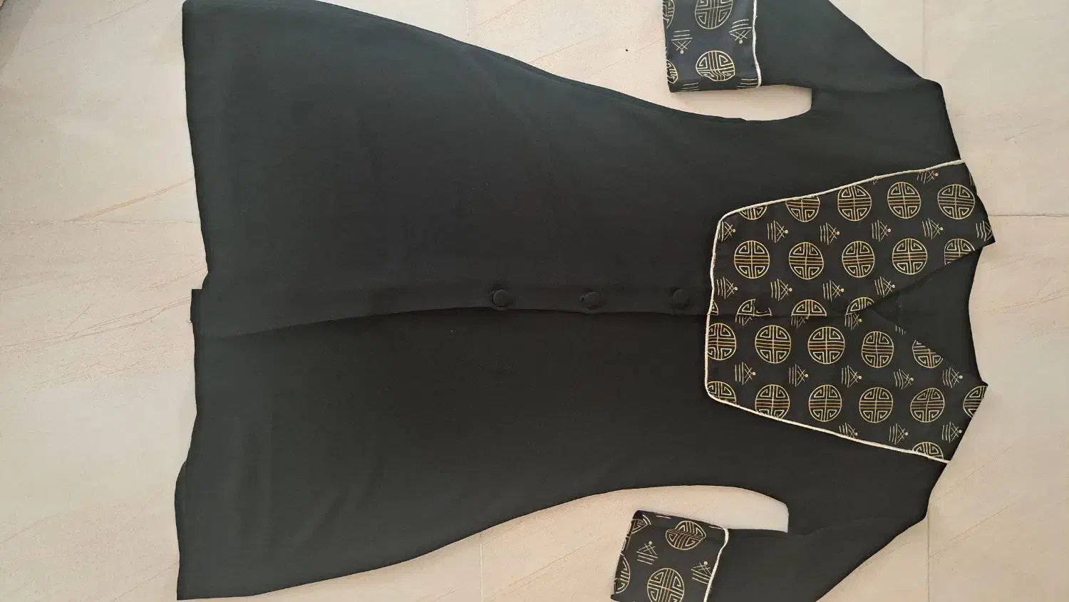 مانتو یلدایی|لباس|تربت‌حیدریه, حسنی بالا|دیوار