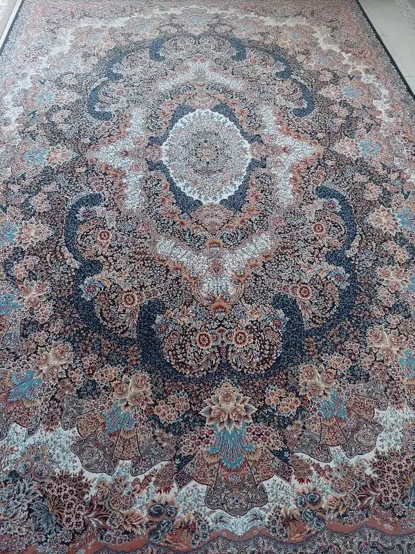 فرش ۹ متری ماهریس|فرش|رباطکریم, رباطکریم|دیوار