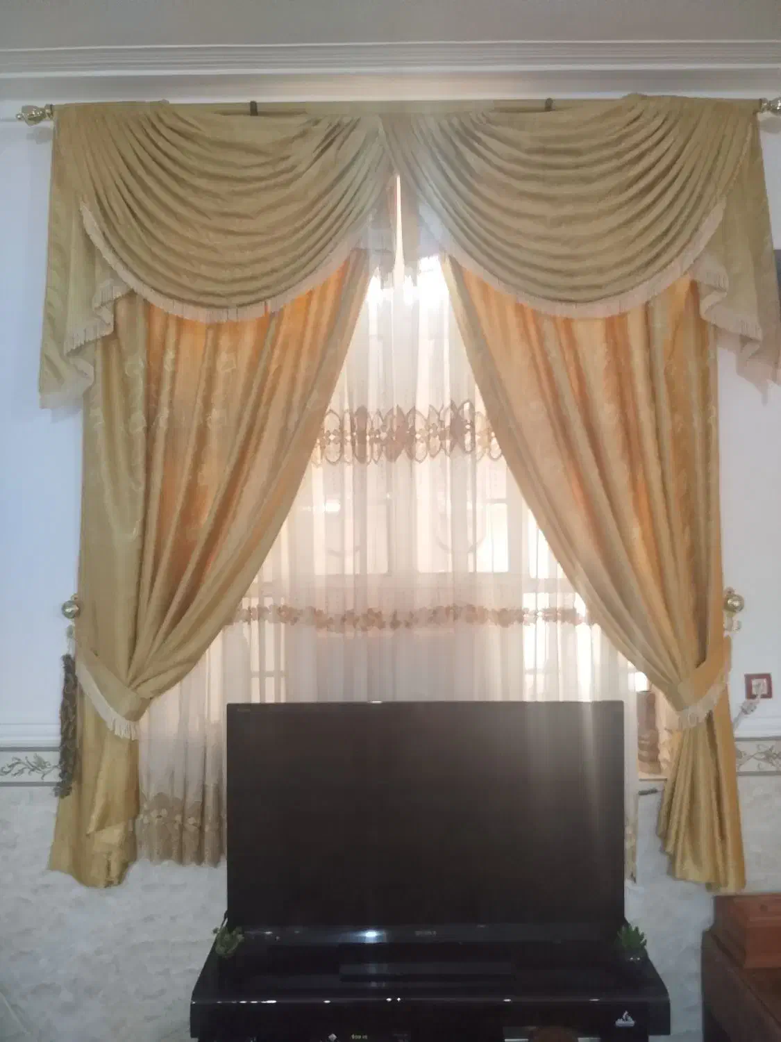 پرده دولایه سلطنتی تمیز|پرده، رانر، رومیزی|برازجان, |دیوار