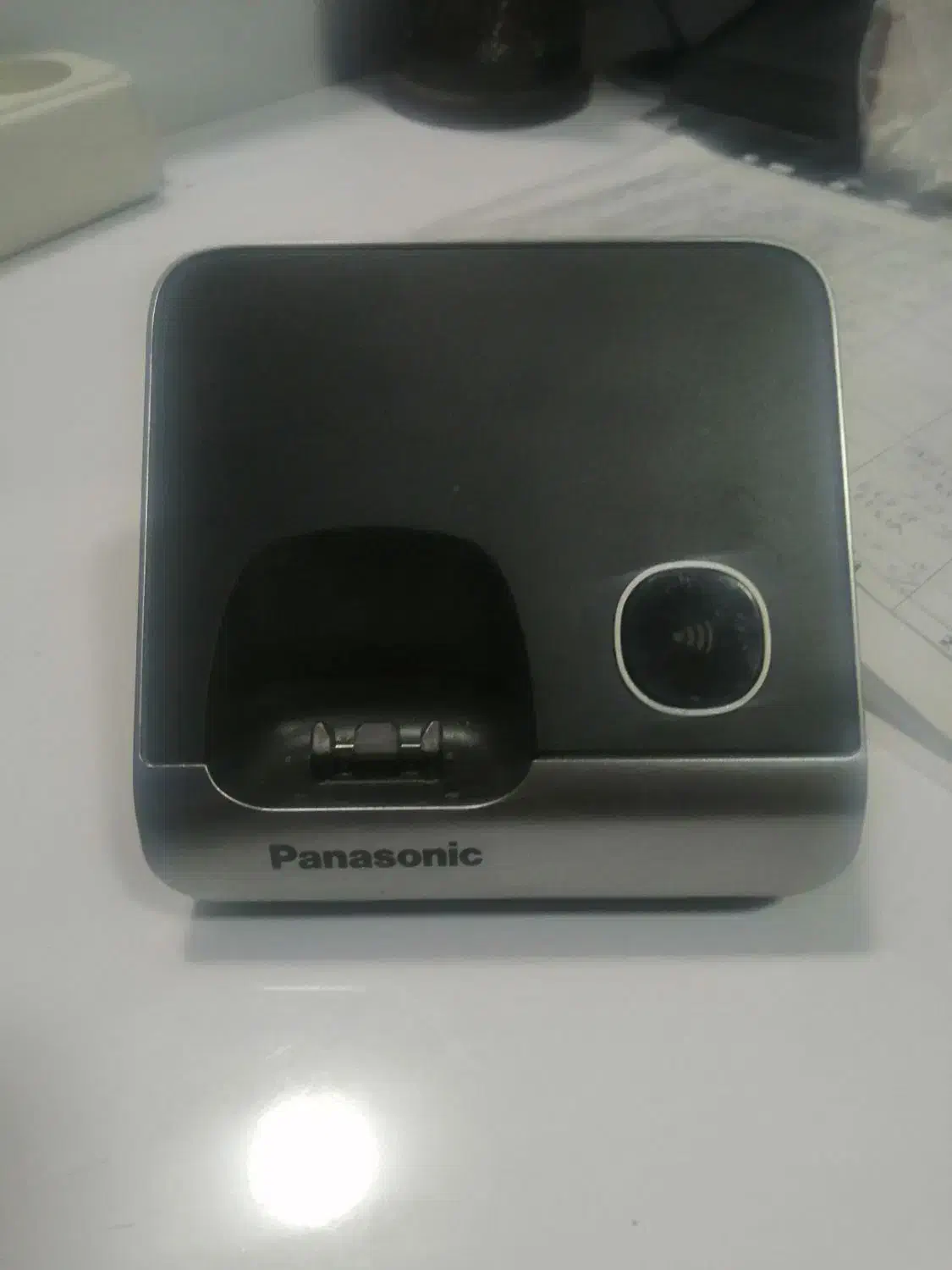 تلفن بی‌سیم پاناسونیک|تلفن رومیزی|صدرا-فارس, فاز ۱|دیوار