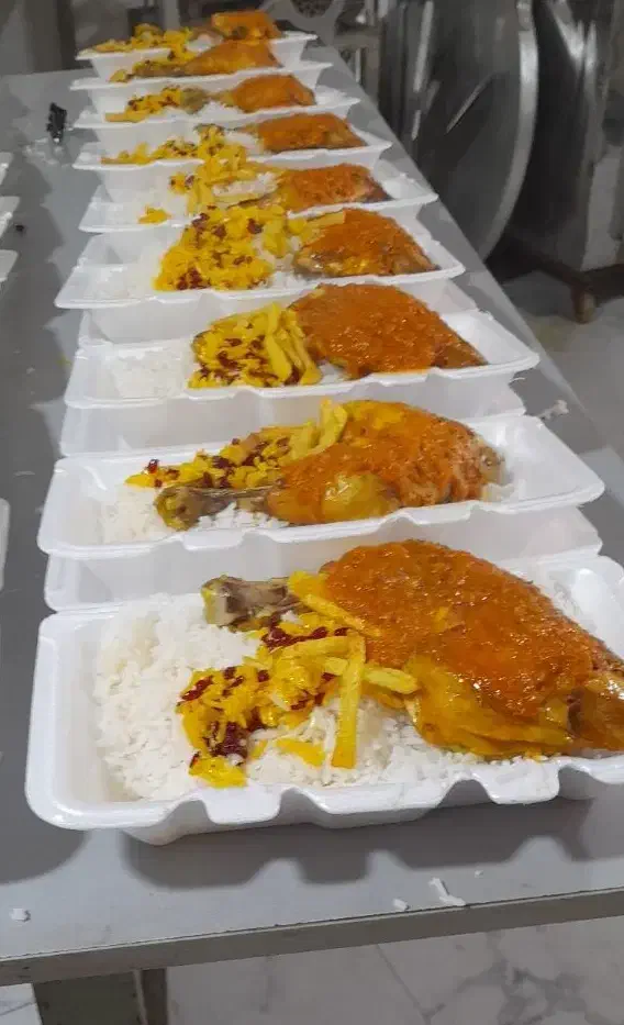 غذای پرسنلی کترینگ خانگی فقط۱۵۰هزار|خدمات پذیرایی، مراسم|پردیس, فاز ۲|دیوار