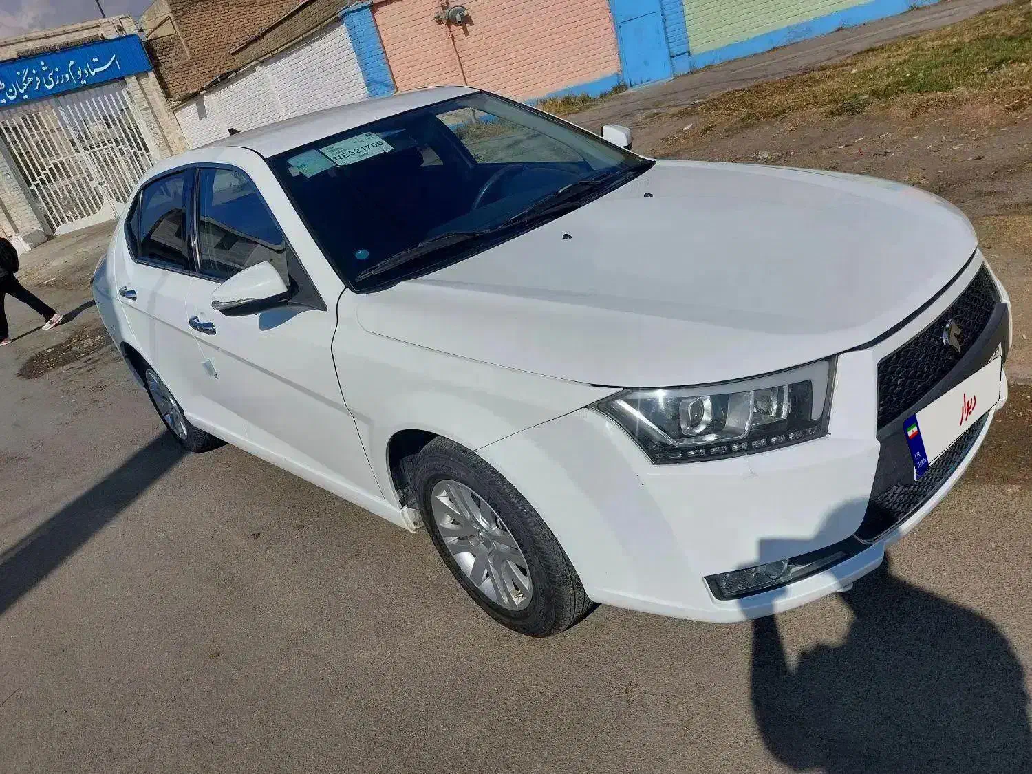 دنا پلاس مدل ۴۰۱ بدون رنگ و تک برگ سند|خودرو سواری و وانت|دورود, |دیوار