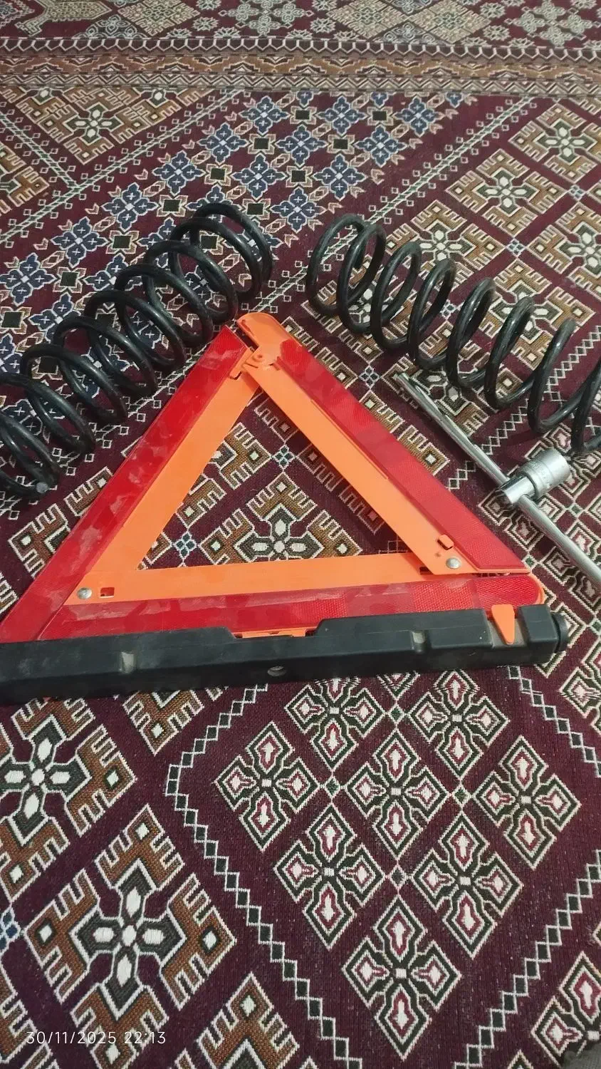 فنر لول پراید  مثلث خطر خودر هدلایت زنون  وبکس|قطعات یدکی و لوازم جانبی|زاهدان, |دیوار