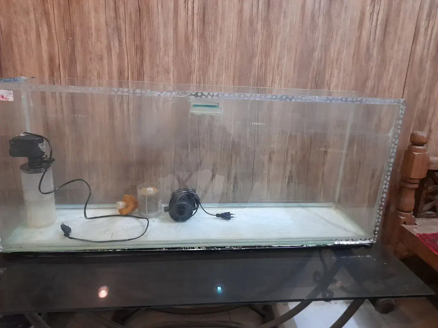 آکواریوم وموتورقوی وخیلی خوب است|ماهی|مشهد, آزادشهر|دیوار