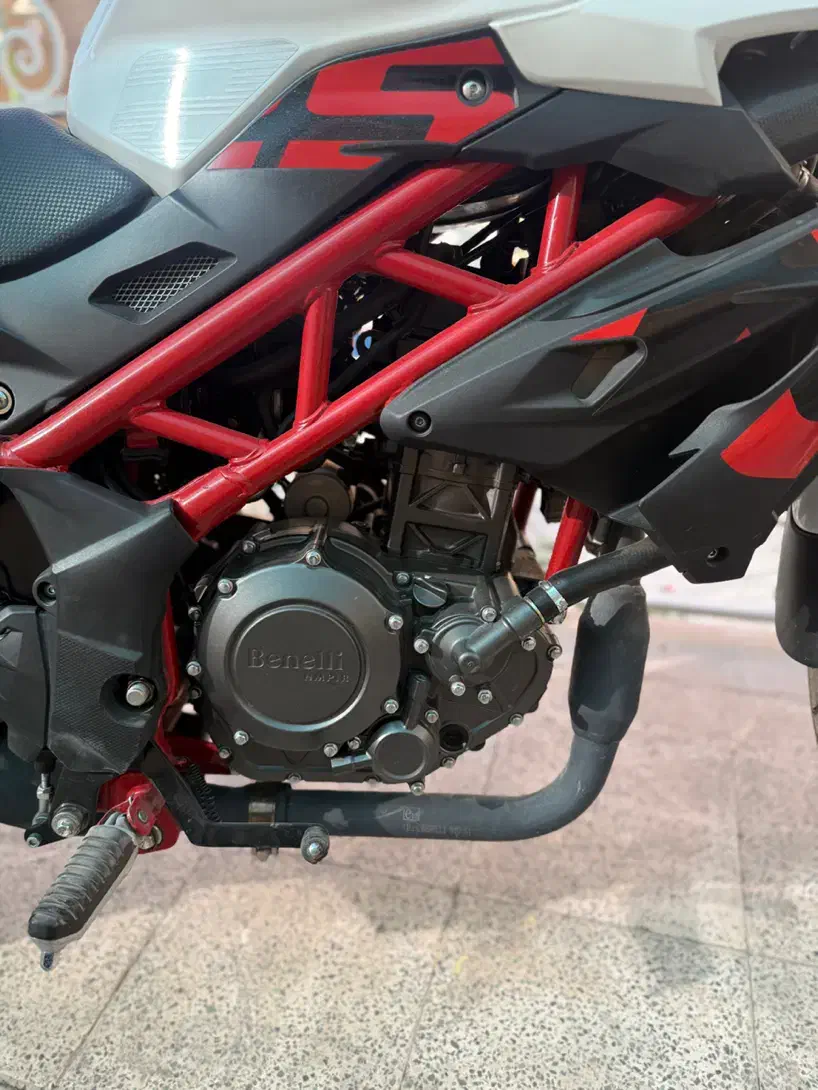 بنلی تک سیلندر ۲۵۰|موتورسیکلت|اصفهان, بهار آزادی|دیوار