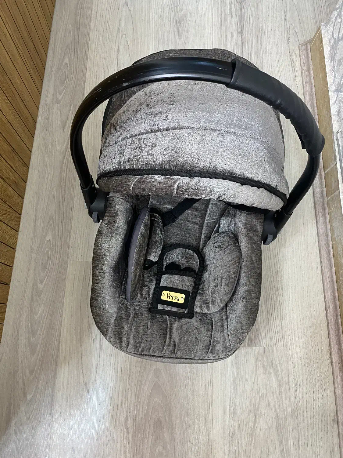 کریر ورسا|کالسکه و لوازم جانبی|تبریز, |دیوار