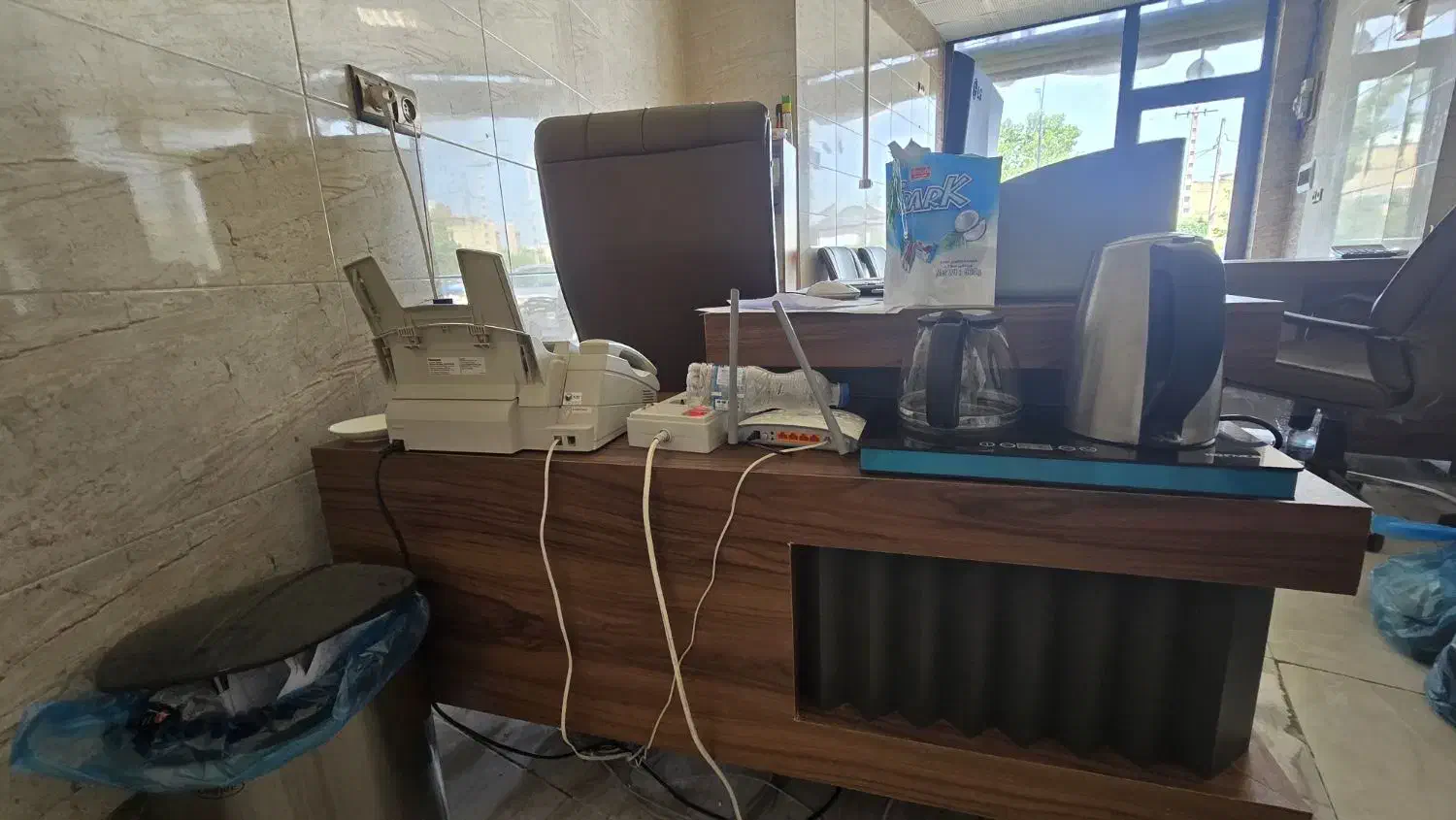 میز صندلی اداری|دفتر کار|طاهرگوراب, |دیوار