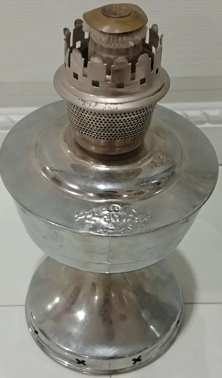 چراغ نفتی|لامپ و چراغ|سبزوار, قاضی زاد|دیوار