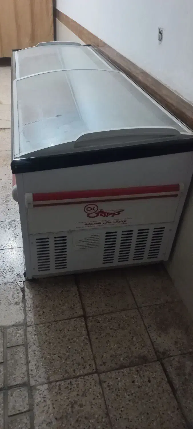 فریزر فروشگاه ۱۰ روز کار سالم آک|فروشگاه و مغازه|مشهد, نیروی هوایی|دیوار