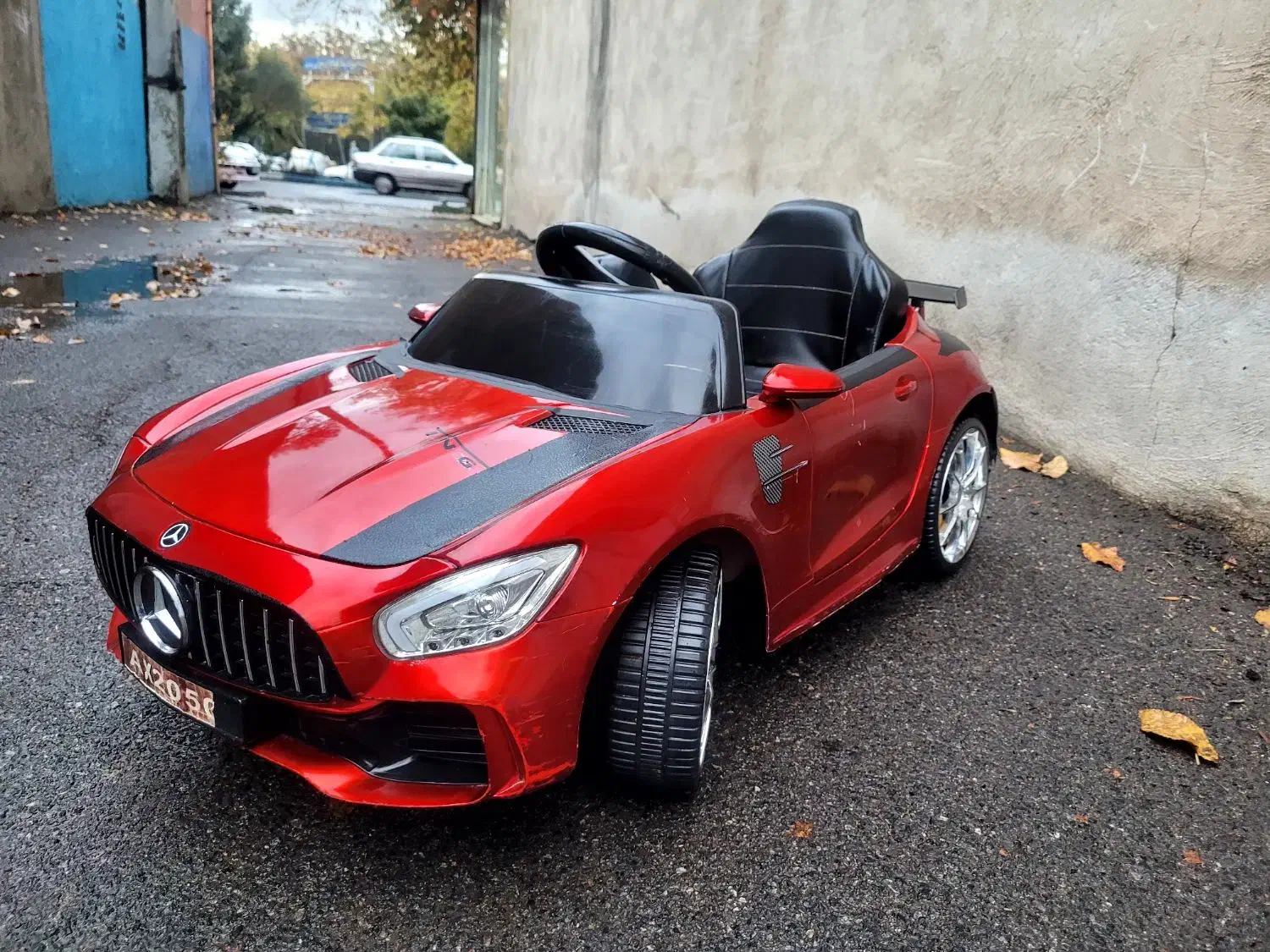 ماشین شارژی بنز، درحد نو و اورجینال|اسباببازی بچه|تبریز, |دیوار