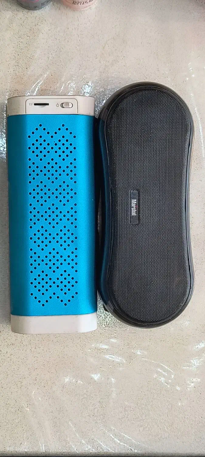 دو عدد اسپیکر|صوتی و تصویری|کاشان, شهرک انقلاب|دیوار