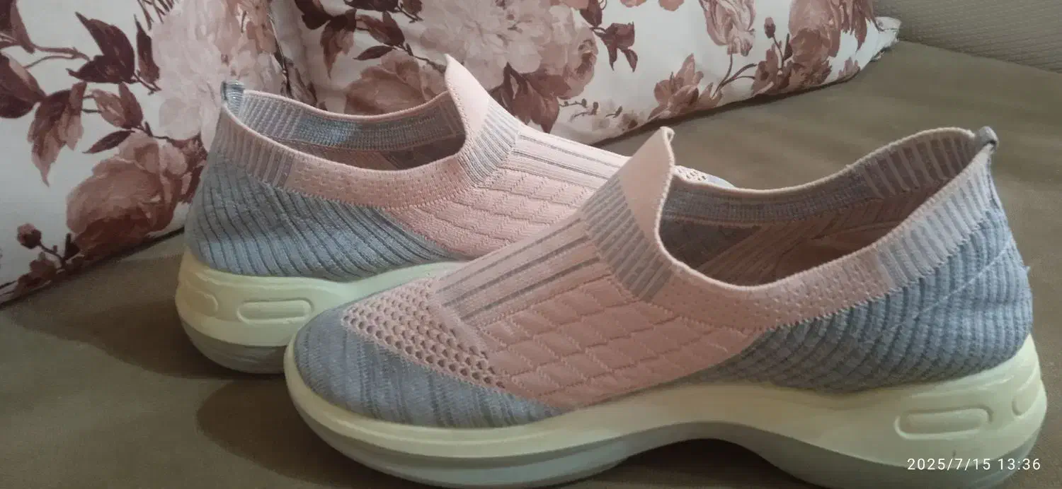 کفش|کیف، کفش، کمربند|کرمان, |دیوار