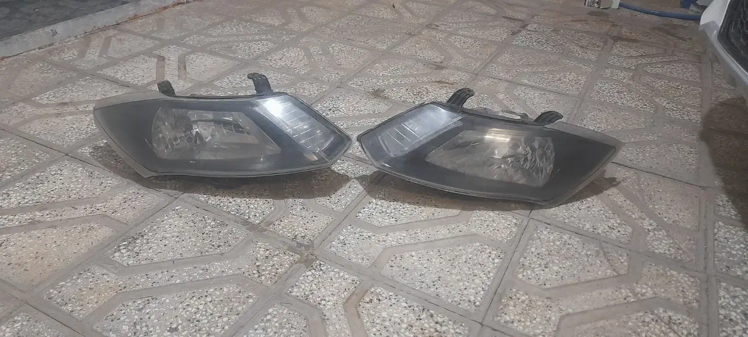 چراغ جلو کوییک|قطعات یدکی و لوازم جانبی|تربت‌حیدریه, کلاته توکلی|دیوار