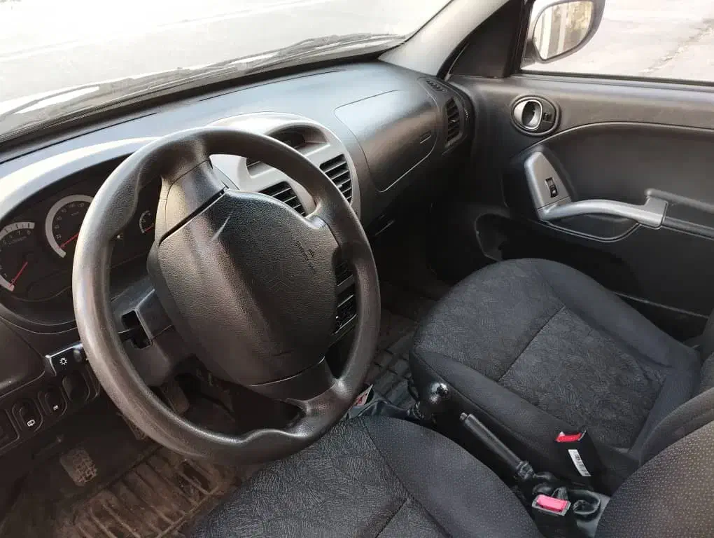 کوییک 401درحد|خودرو سواری و وانت|الیگودرز, |دیوار