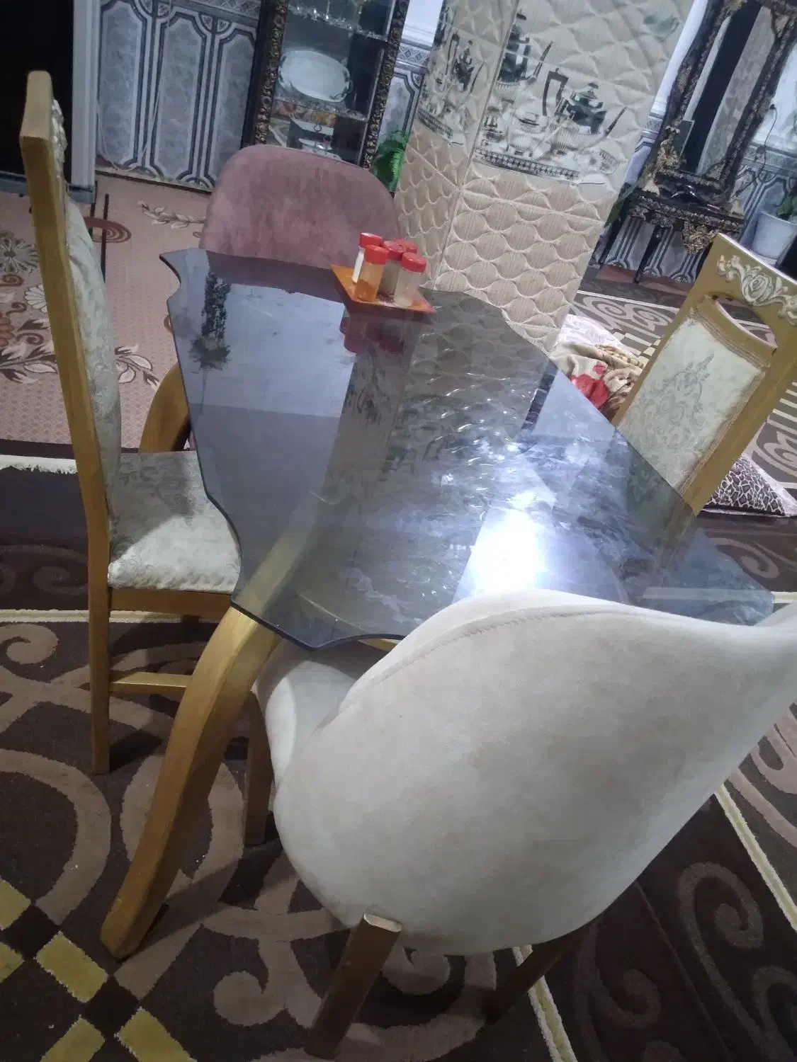 قیمت چهارمیلیون|میز و صندلی غذاخوری|امیدیه, |دیوار