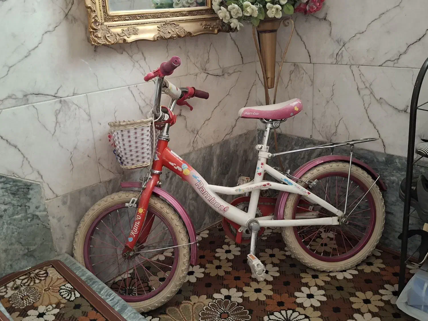 دوچرخه دخترانه به فروش میرسد|دوچرخه، اسکیت، اسکوتر|باقرشهر, |دیوار