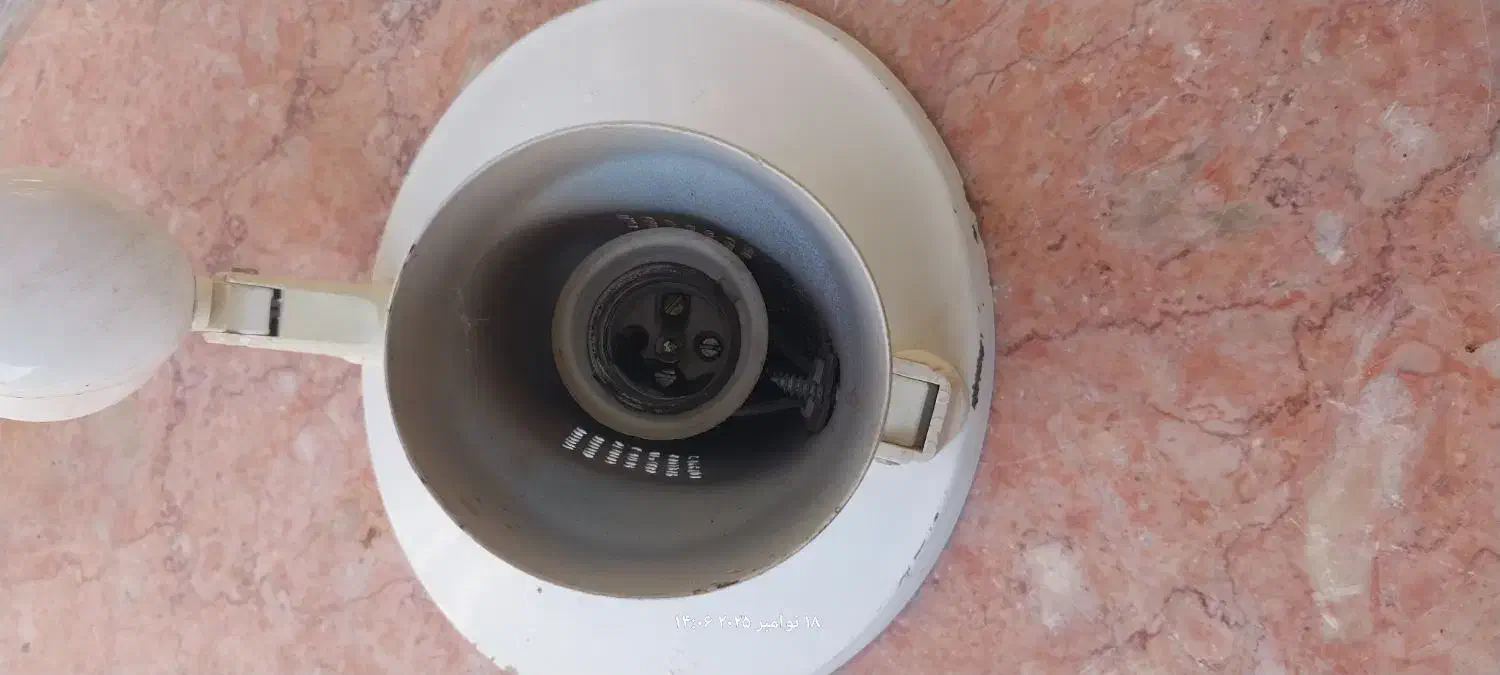 چراغ سقفی سالم|لامپ و چراغ|فردوس (خراسان), |دیوار