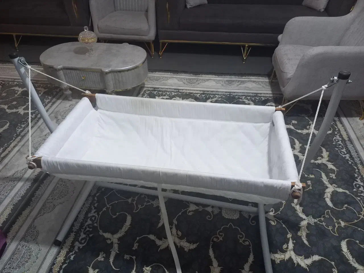 گهواره و کریر کاملا نو|اسباب و اثاث بچه|قم, علی آباد سعدگان|دیوار