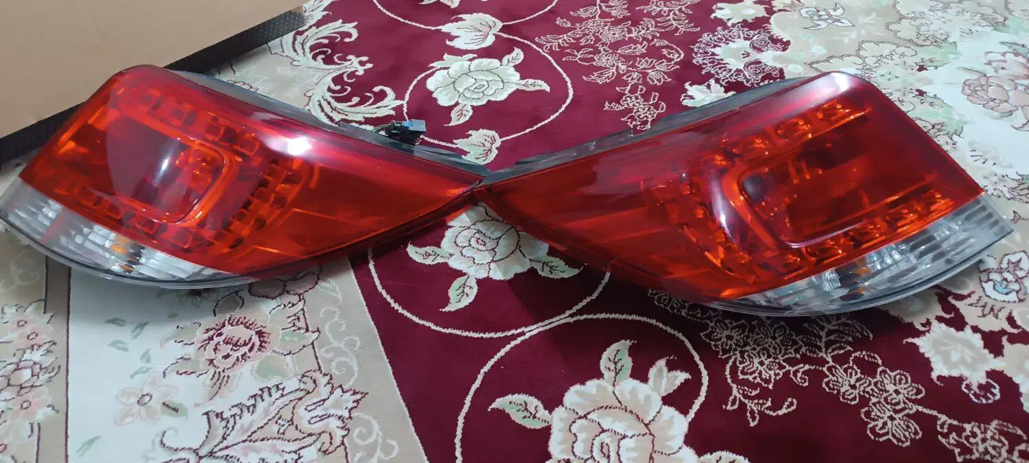 چراغ عقب دنا معمولی|قطعات یدکی و لوازم جانبی|اهواز, شهرک حفاری|دیوار