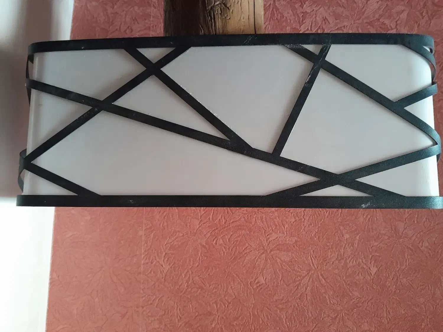 لوستر|لوستر و چراغ آویز|گلبهار, شهر جدید گلبهار|دیوار