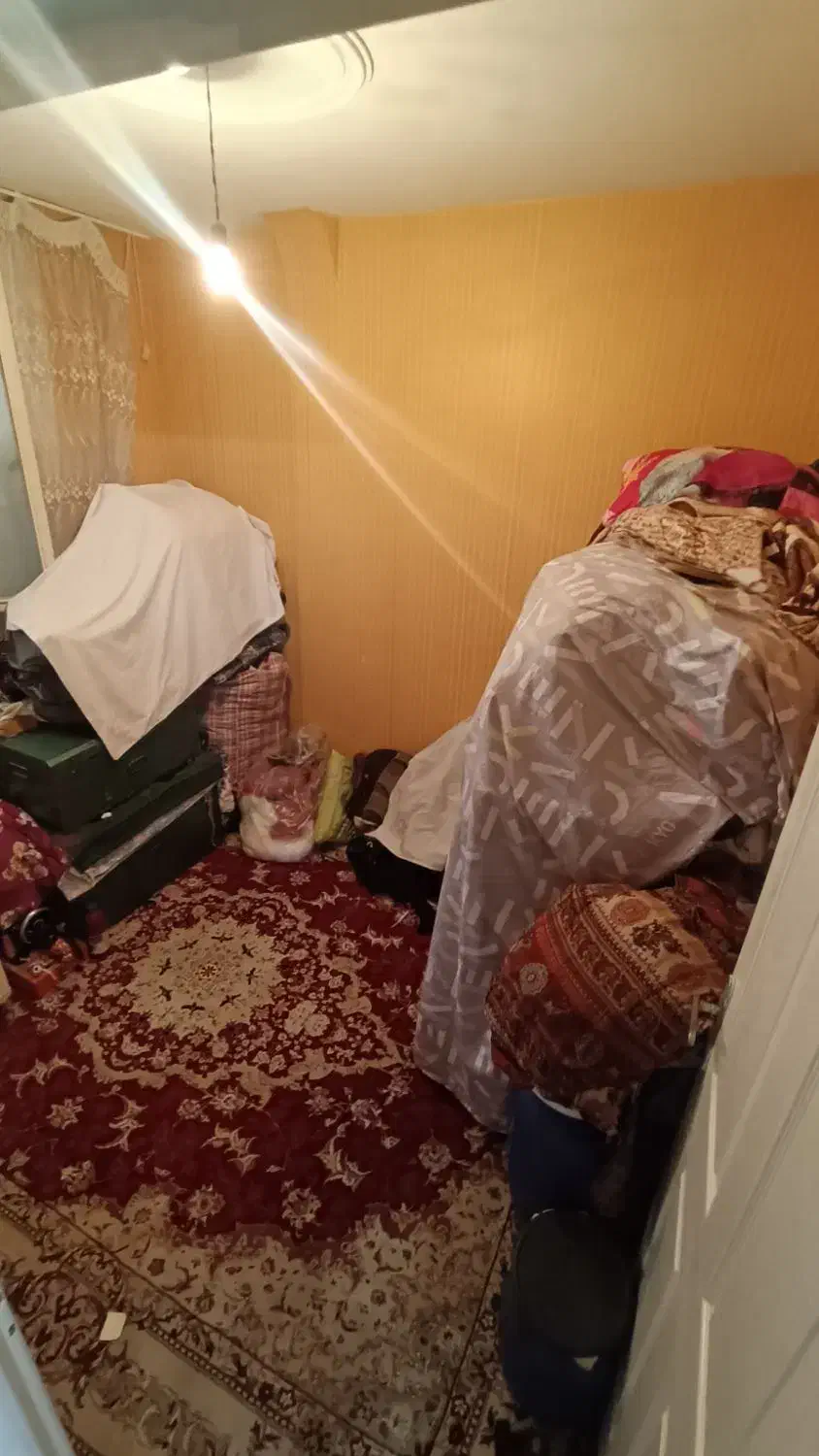 عمارت *80متر۲خواب باحیاط خلوت طبقه1*تک واحدی