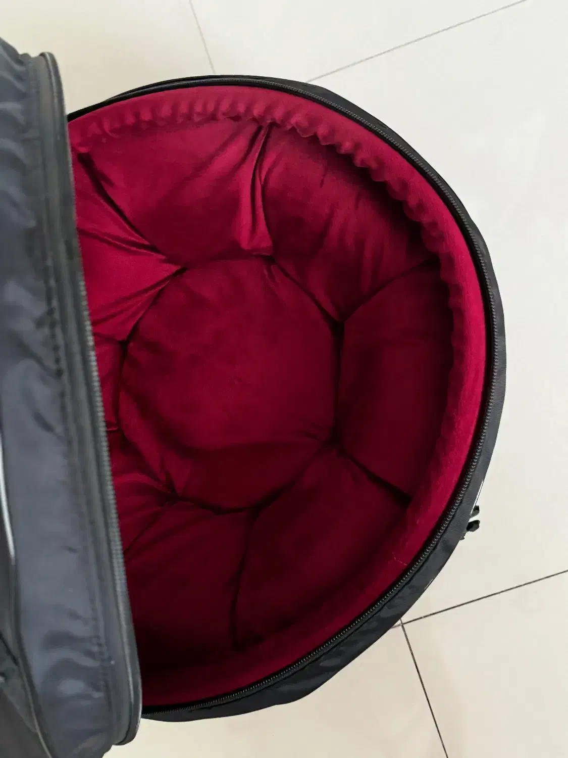 هنگ‌درام vanda|درام و پرکاشن|تهران, نیروی هوایی (پیروزی)|دیوار