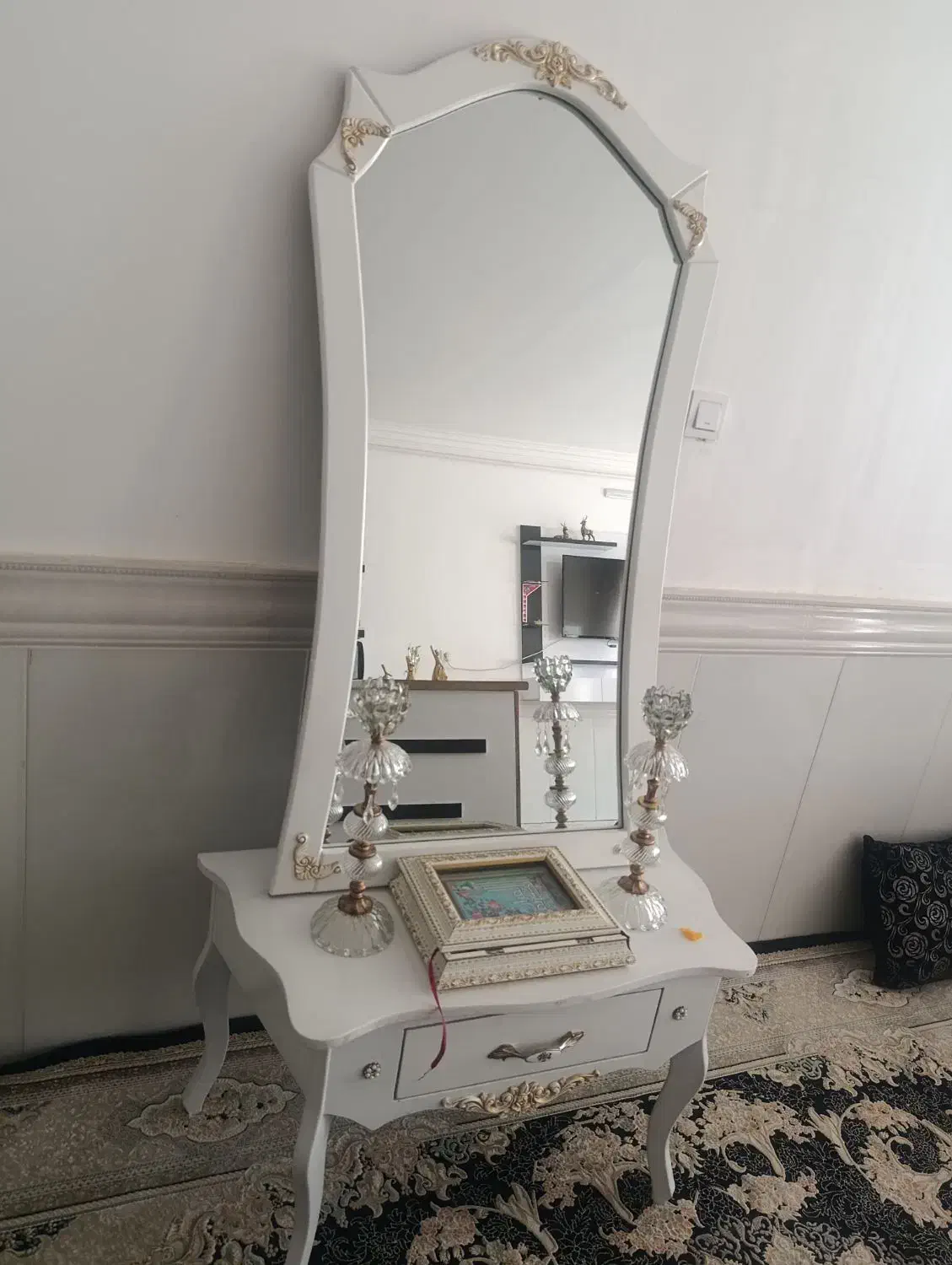 اینه شمعدون|آینه|بیرجند, |دیوار