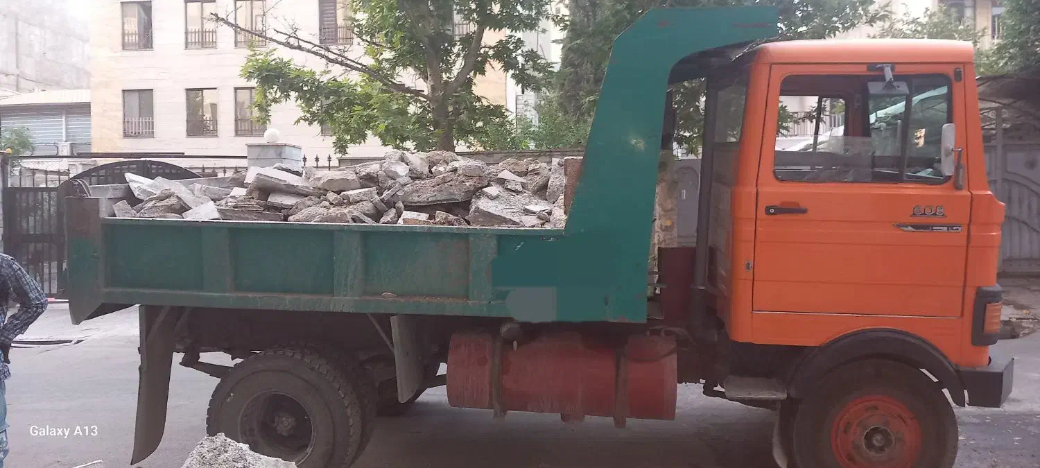 حمل نخاله باخاور بابکت و کارگر پخش مصالح ساختمانی|خدمات حمل و نقل|کرج, کمالشهر|دیوار