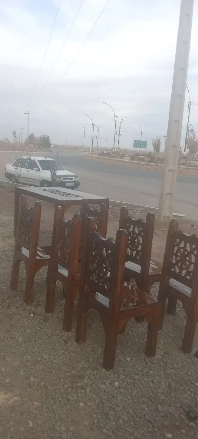 انواع مدل های میز نهار خوری چوب روس ضمانتی|میز و صندلی غذاخوری|میان جلگه, |دیوار