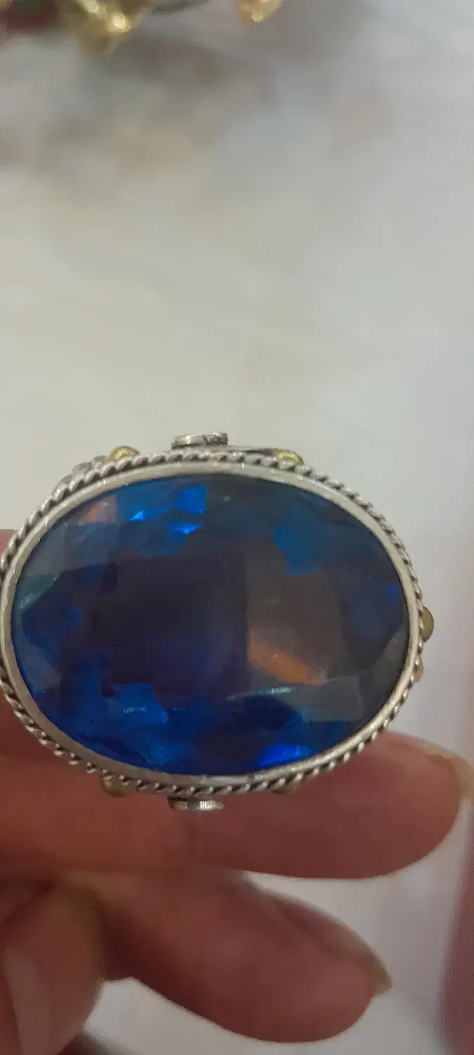 جعبه انگشتر|جواهرات|اهر, |دیوار