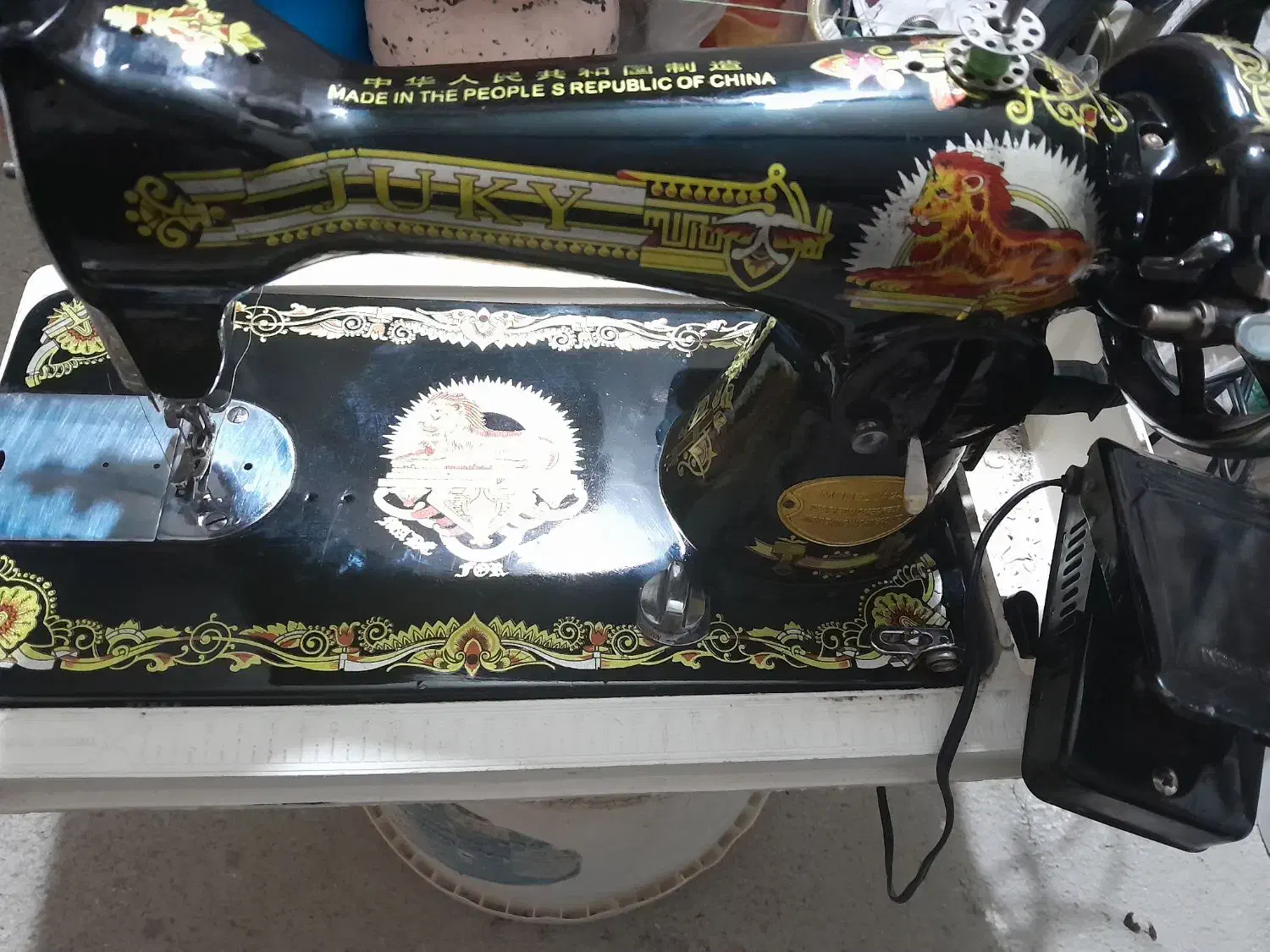 برقی|چرخ خیاطی و ریسندگی|الشتر, |دیوار