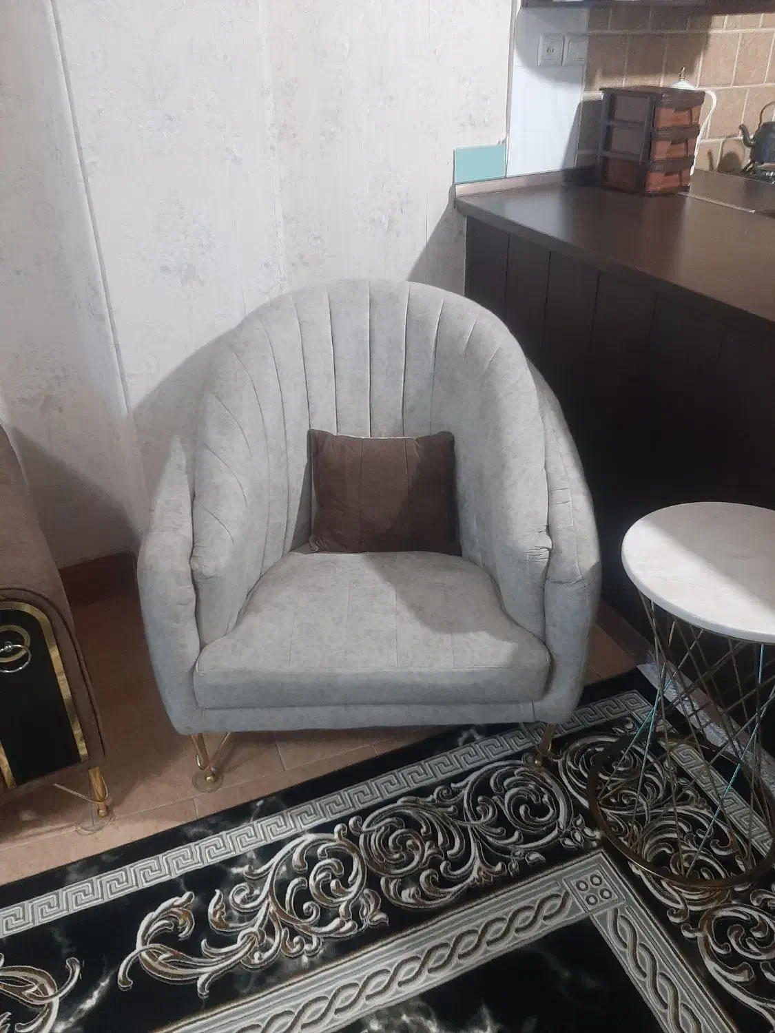 مبل هفت نفره درحد نو|مبلمان خانگی و میز عسلی|شیراز, فخرآباد (دروازه کازرون)|دیوار