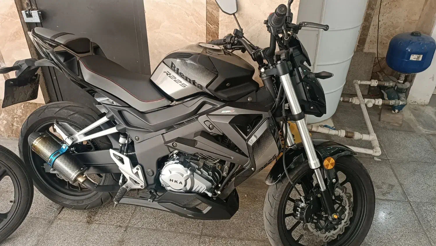 بلنتا r225|موتورسیکلت|تهران, شهرک فردوس (حسینی)|دیوار