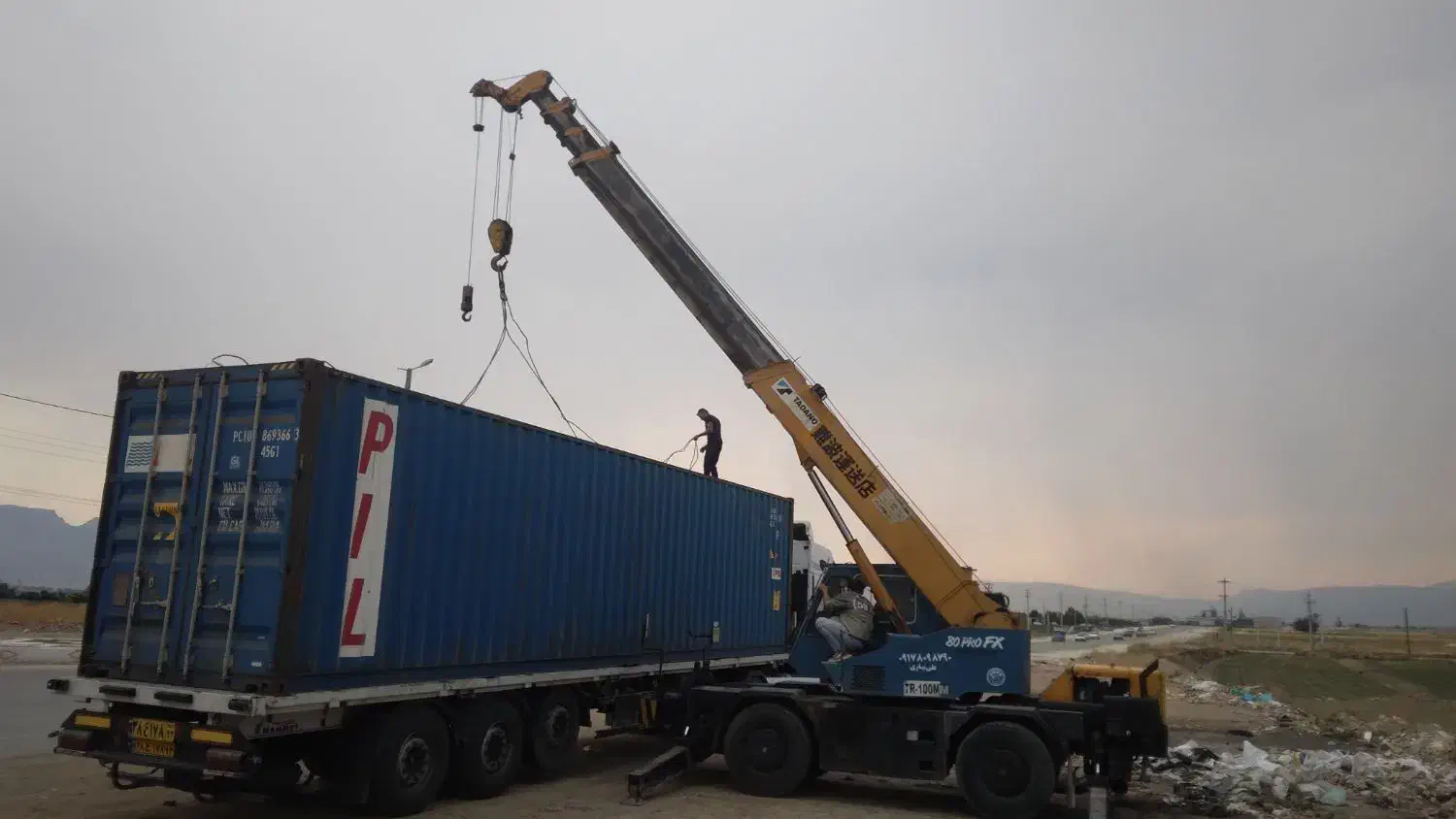 فروش جرثقیل ده تن کارگاهی تادانو اف ایکس|خودرو سنگین|فیروزآباد (فارس), |دیوار