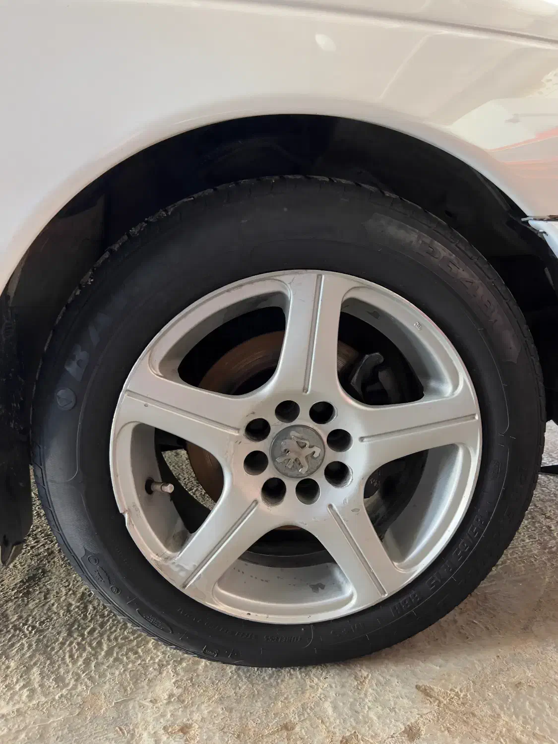 رینگ ولاستیک ۵پر پرشیا|قطعات یدکی و لوازم جانبی|قائم‌شهر, |دیوار