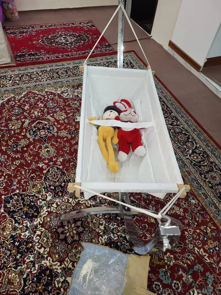 گهواره نو. پایه استیل|اسباب و اثاث بچه|تهران, باغ خزانه|دیوار