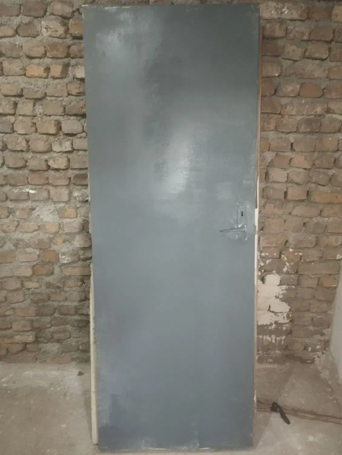 درب|مصالح و تجهیزات ساختمان|اشتهارد, |دیوار