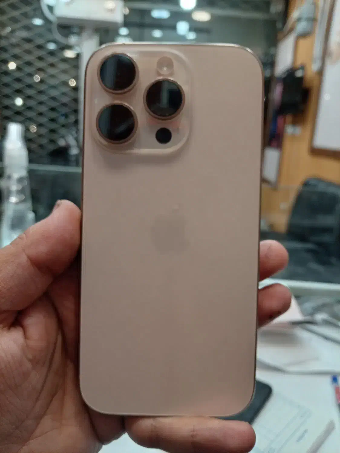 ایفون ۱۶پرو ۲۵۶ گیگ|موبایل|سبزوار, فرهنگیان|دیوار