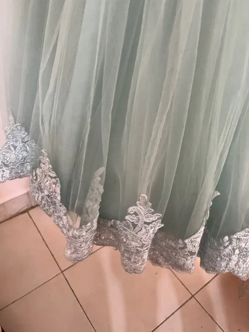 لباس عروس بچگانه|کفش و لباس بچه|اصفهان, شهریار|دیوار